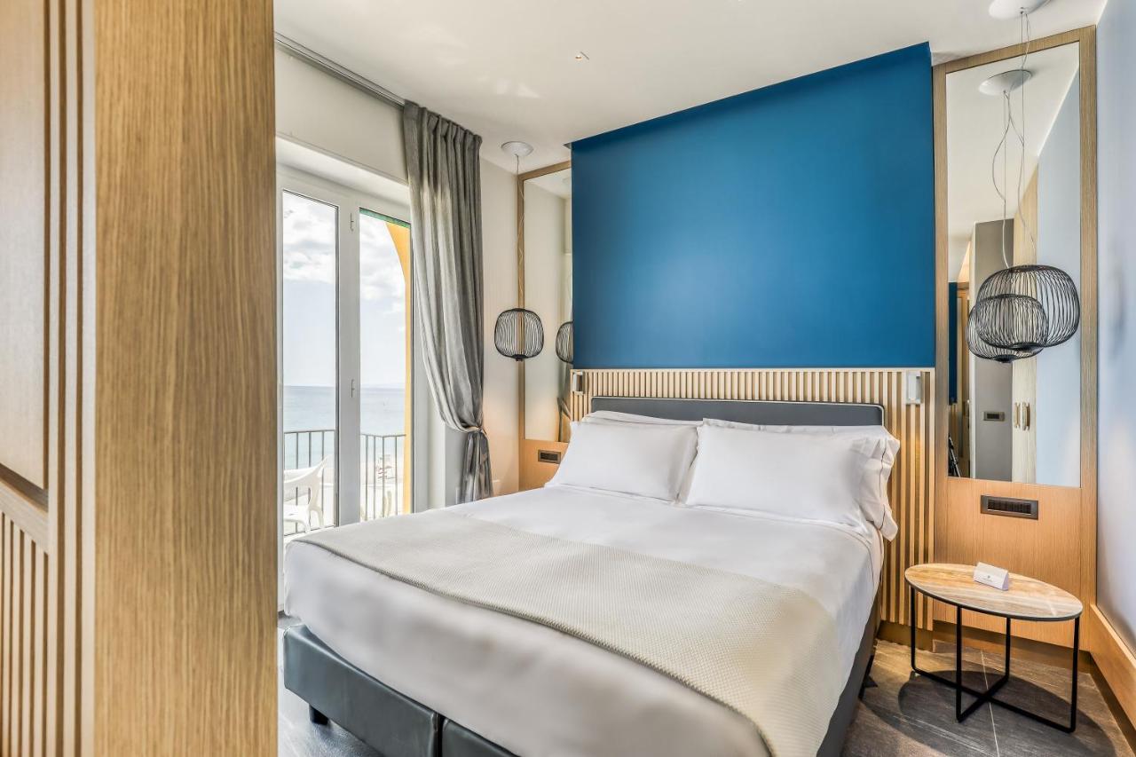 Hotel Albatros Вариготти Экстерьер фото