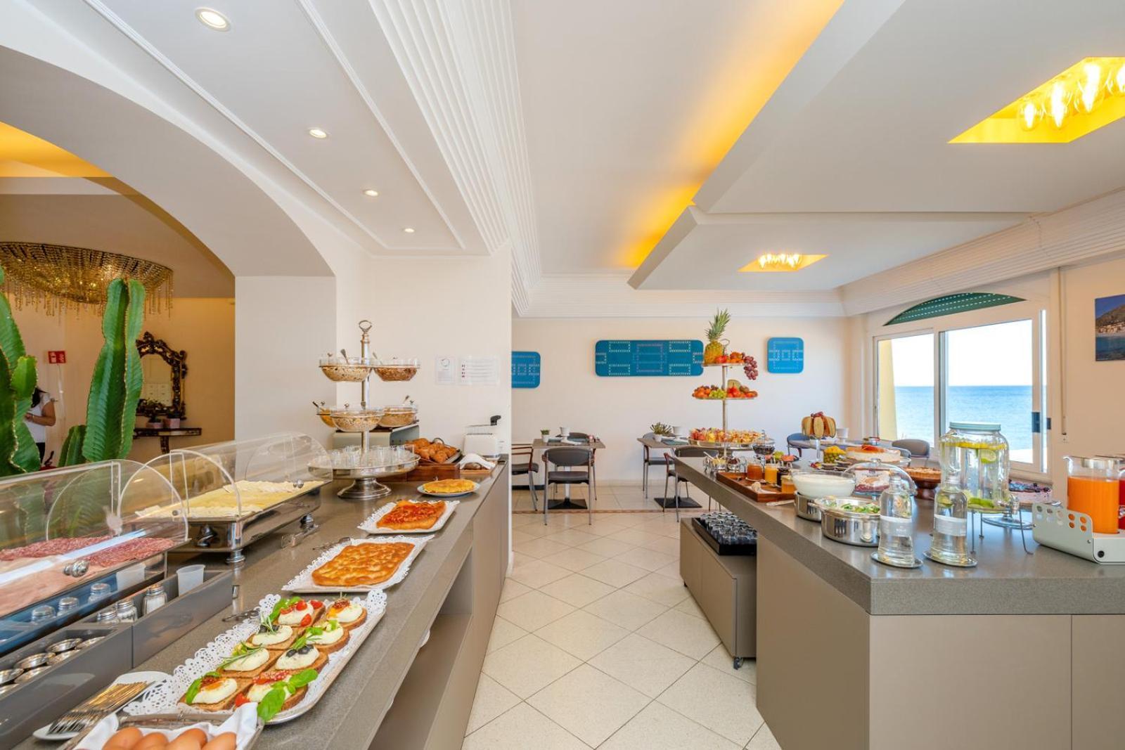 Hotel Albatros Вариготти Экстерьер фото